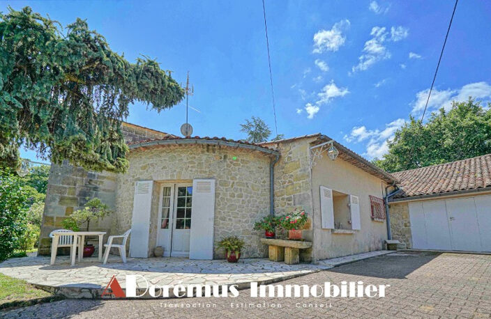 MAISON EN PIERRE DE CARACTÈRE DE 225 M2 AVEC PISCINE CHAUFFÉ — photo 2