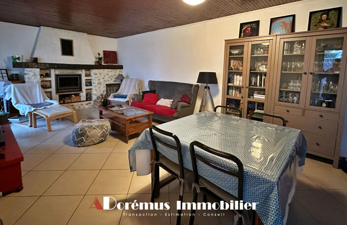 Saint-Caprais   Maison Rénovée +HABITATION à Réhabiliter — photo 3