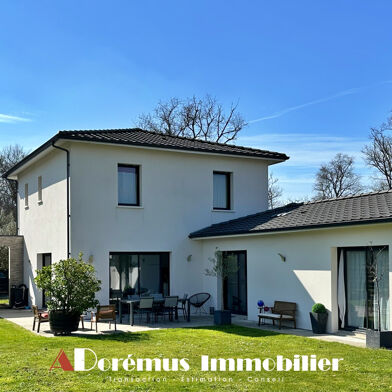 Maison 5 pièces 530000 €