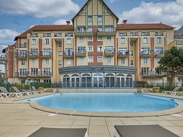 Opportunité d'Investissement en LMNP sous Bail Commercial - — photo du bien