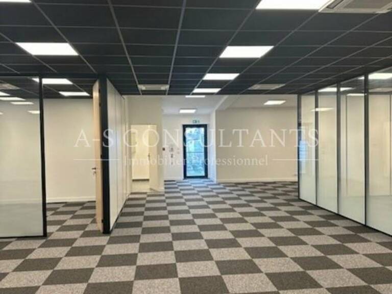 BUREAUX A LOUER — photo 1