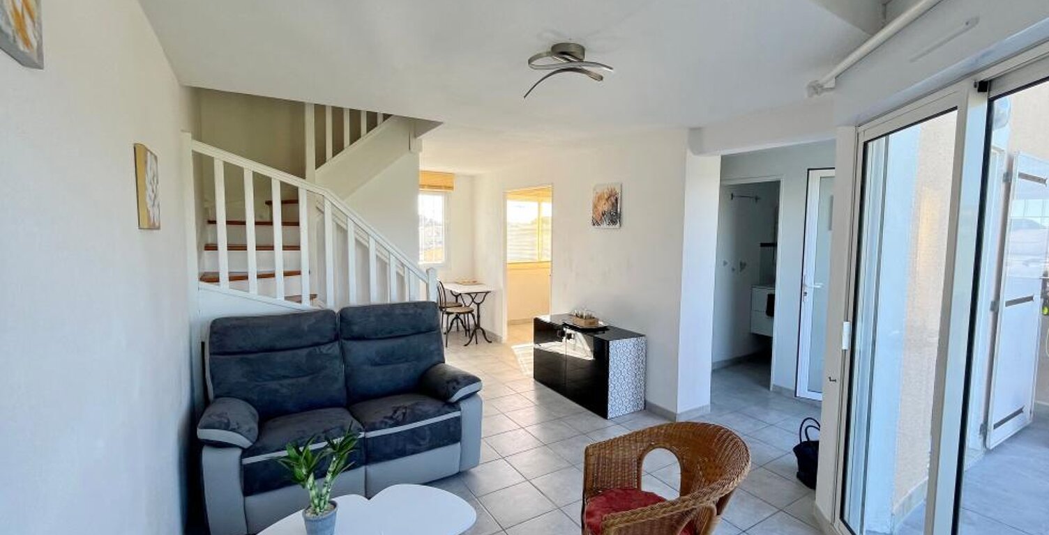 Pavillon en duplex T4 vue sur le golf  avec terrasse et parking — photo 1