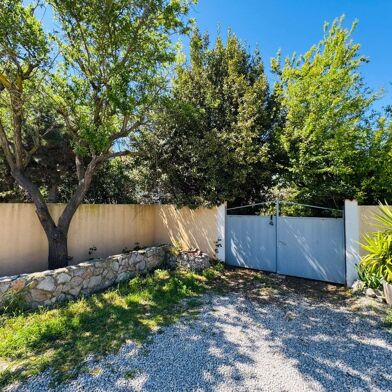 Terrain  181000 €