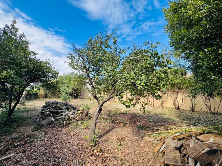 Terrain plat constructible de 354 m2 — photo 1