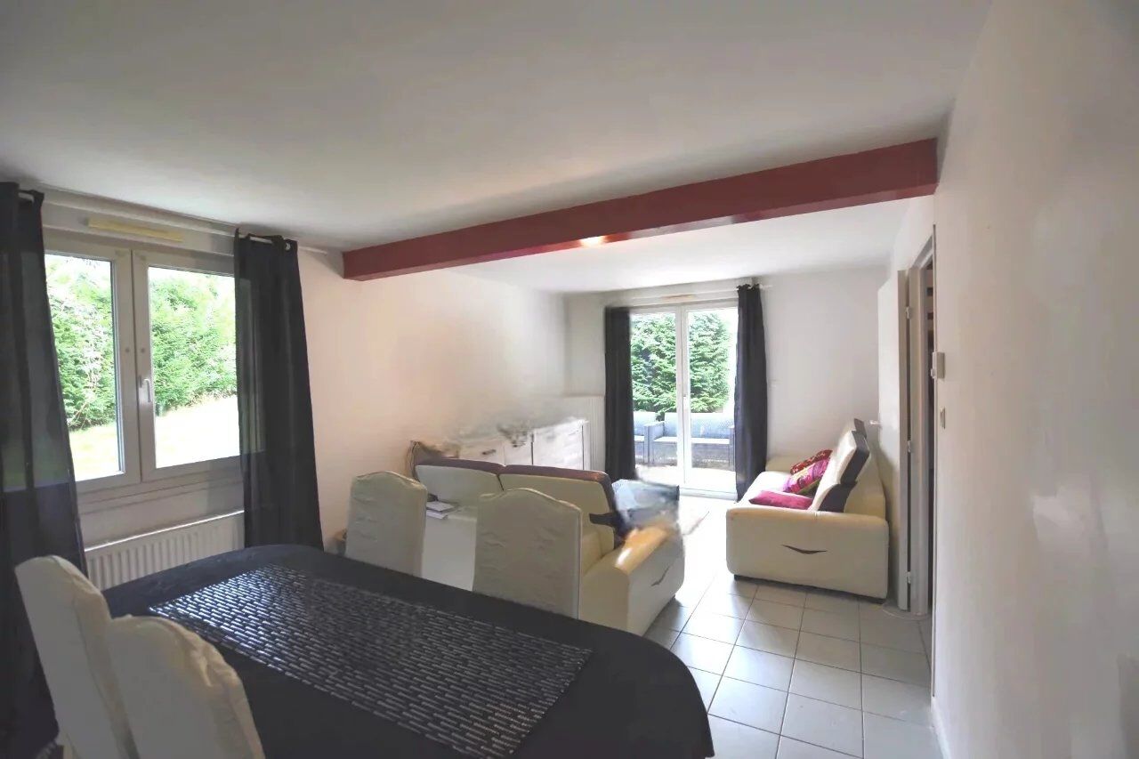 Photo Maison de 88 m² dans un cadre de verdure exceptionnel, 3 chambre image 1/4