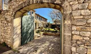 Maison 6 Pièces 180 m² à vendre à Murs (84220)