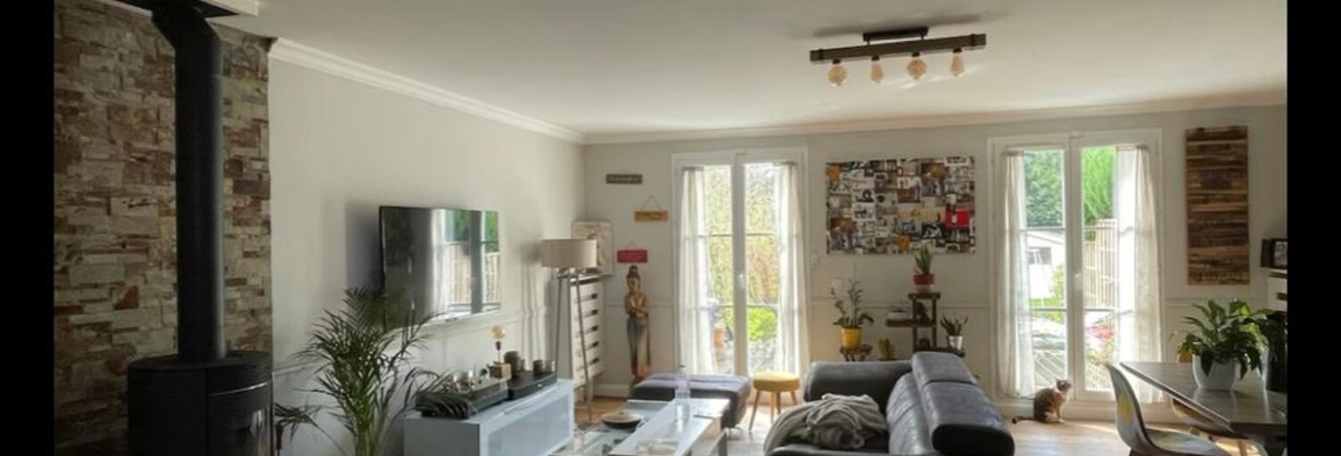 Appartement 1 Pièce 14 m² à louer à Igny (91430)