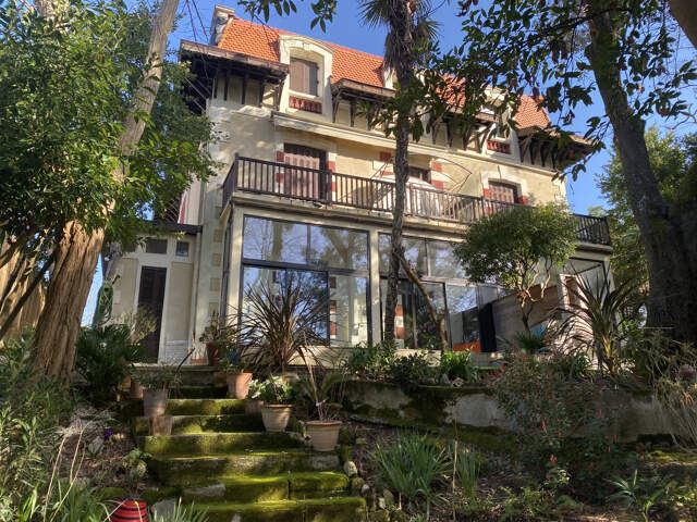 APPARTEMENT ARCACHON VILLE DE PRINTEMPS — photo du bien