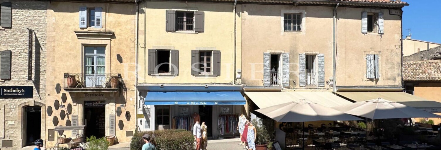 Maison 10 Pièces 200 m² à vendre à Gordes (84220)