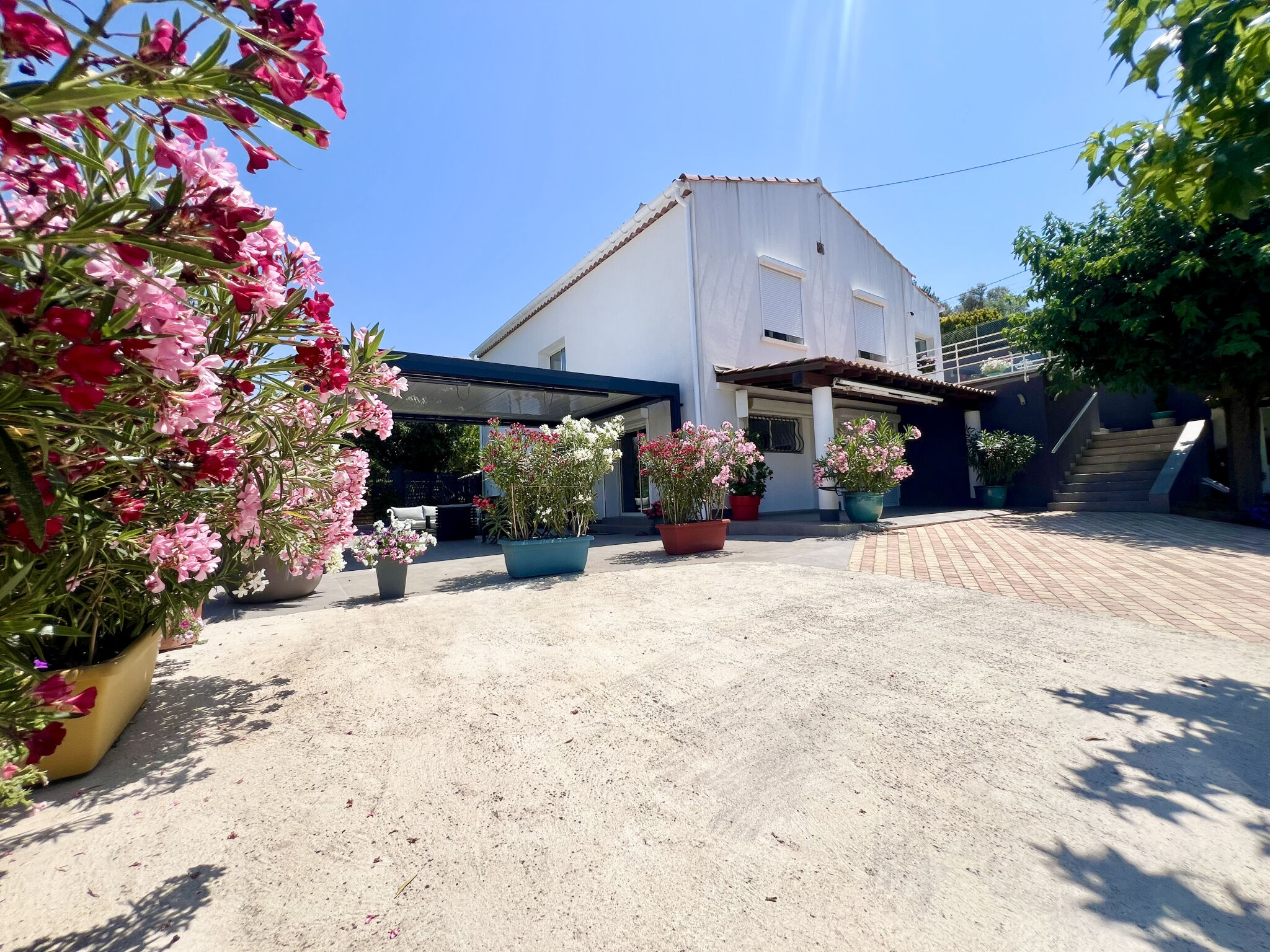 Villa / Maison  T5 à vendre Penne-sur-Huveaune (La) 13821