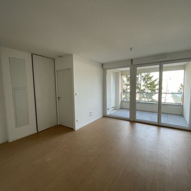 Appartement 2 pièces 765 €