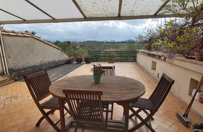 Aurignac Grande maison de village avec jardin — photo 4