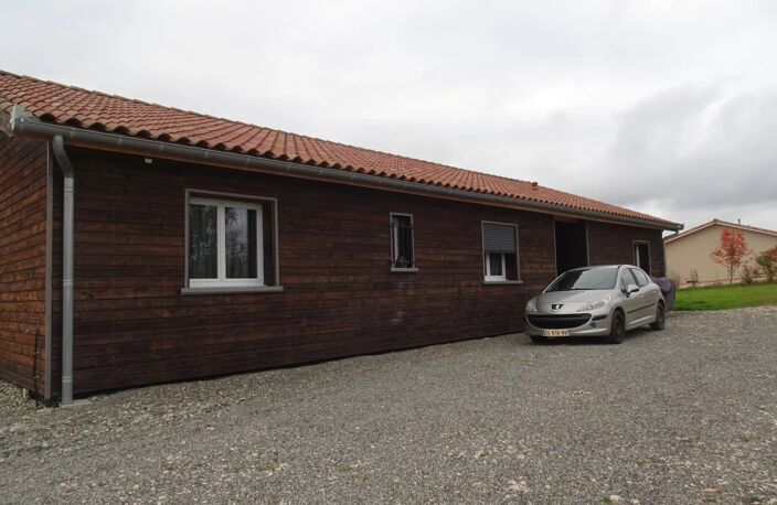 Maison avec jardin proche d'Aurignac — photo 2