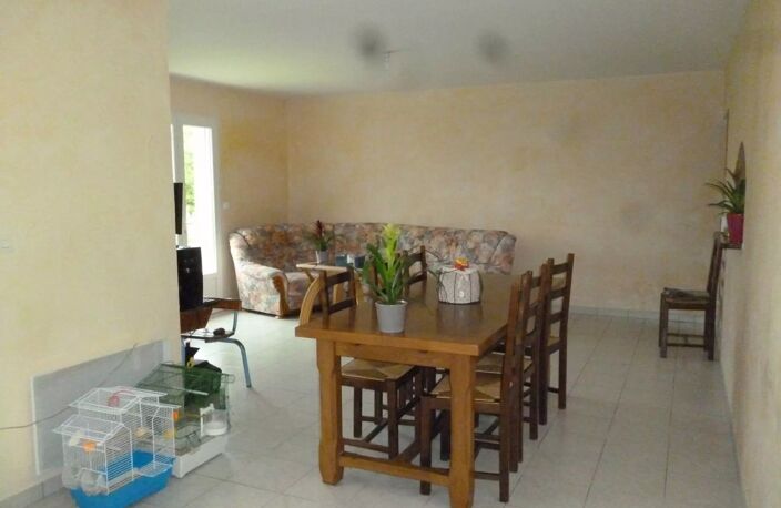 VILLA T4 à CASTERA VIGNOLES — photo 4