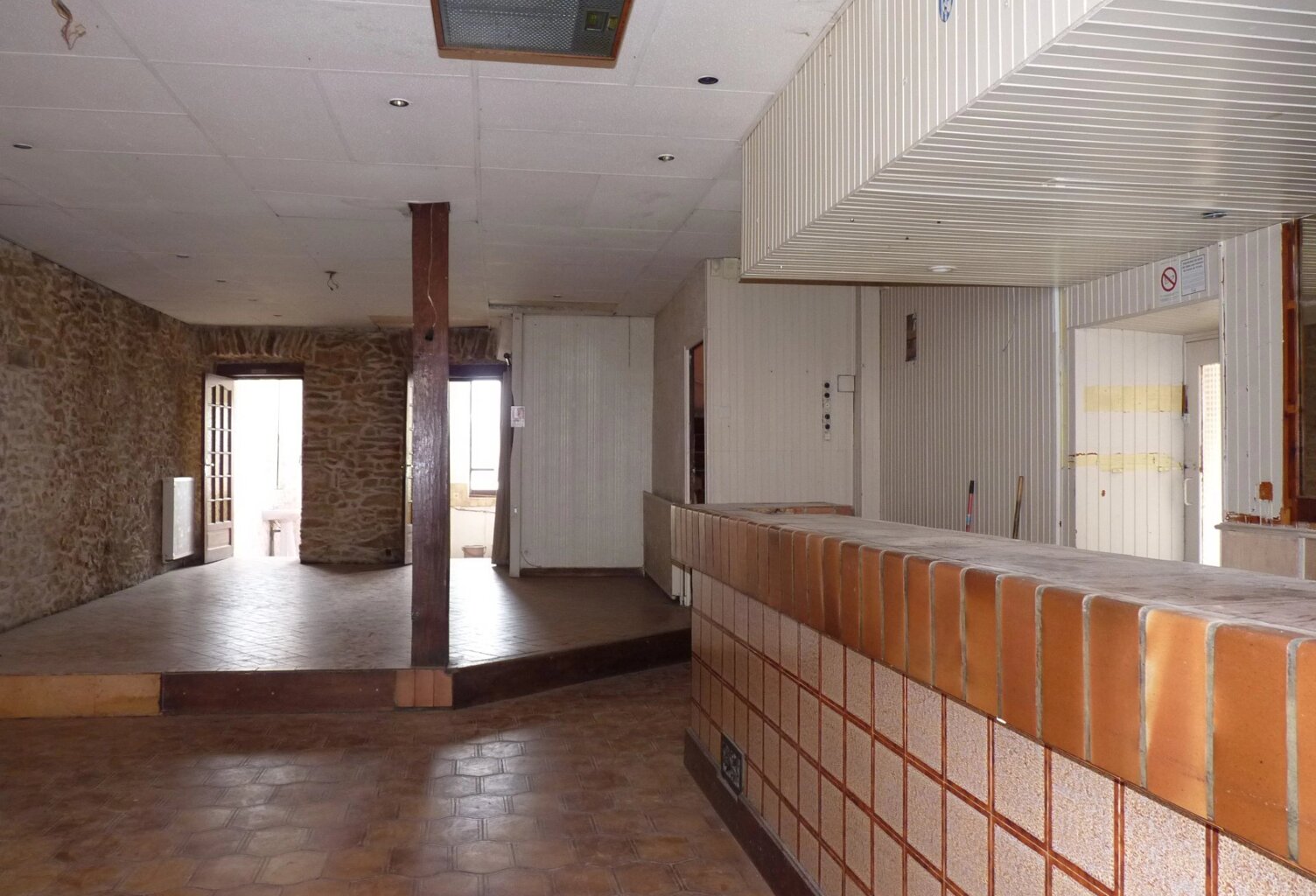 Maison de village ou immeuble de rapport — photo 1
