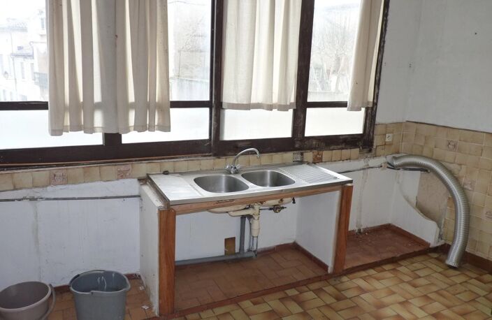 Maison de village ou immeuble de rapport — photo 3