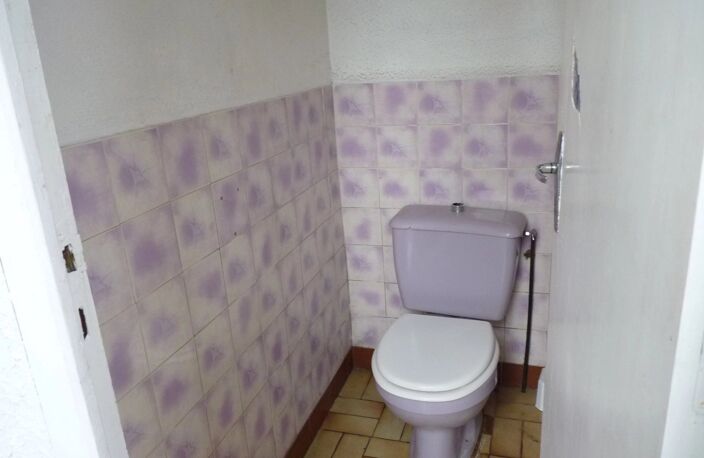 Maison de village ou immeuble de rapport — photo 4