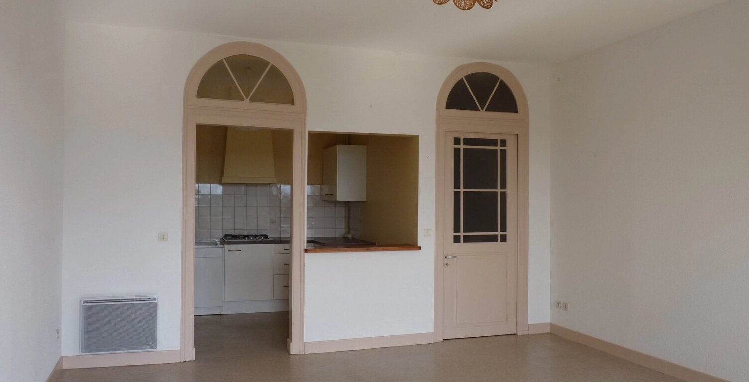 Appartement T3 à Aurignac avec balcon — photo 1