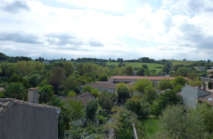 Appartement T3 à Aurignac avec balcon — photo 4