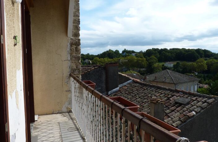 Appartement T3 à Aurignac avec balcon — photo 5