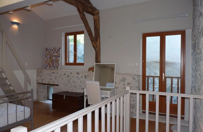 Maison de village meublée T3 à SAINT-LIZIER — photo 2