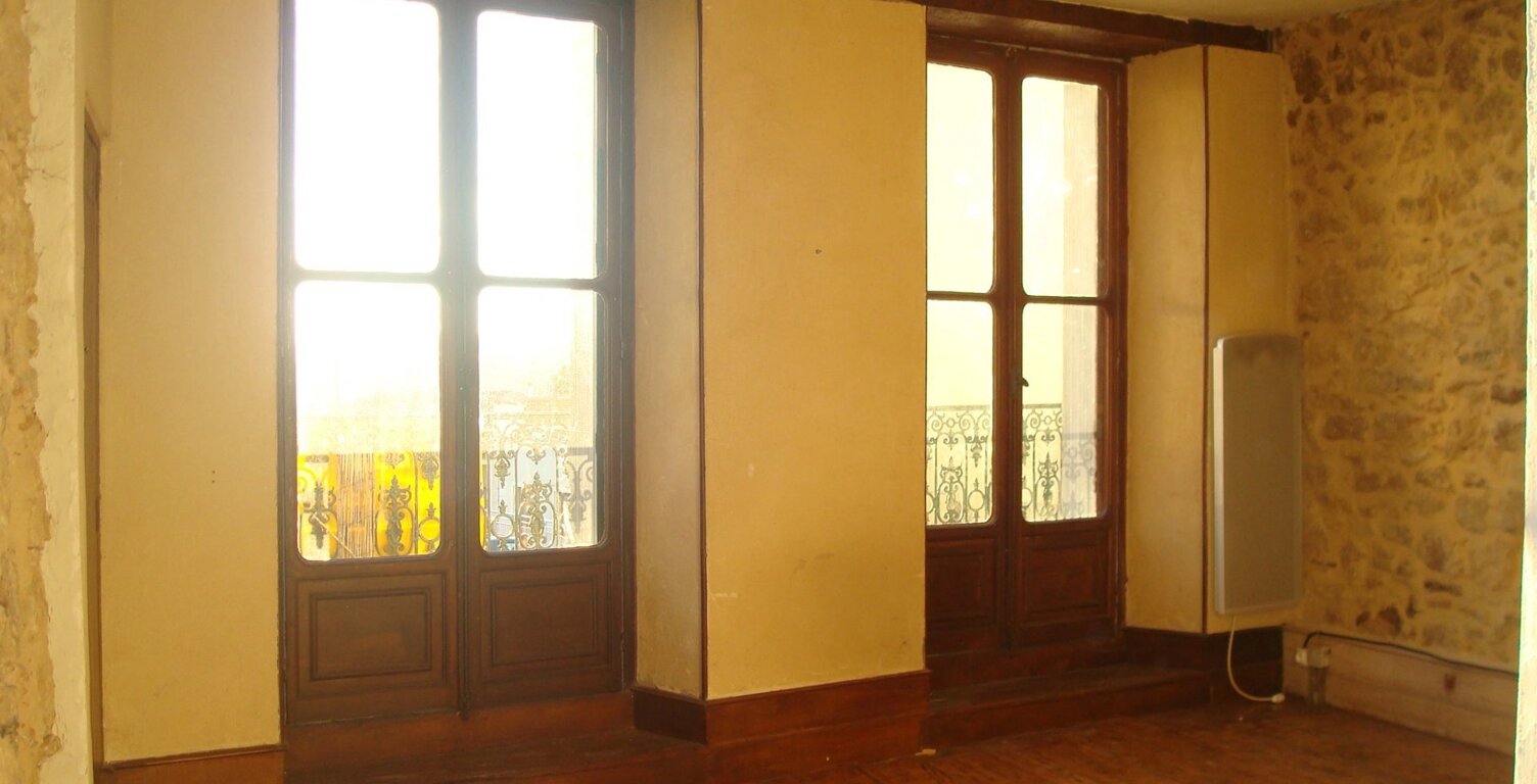 Appartement T1 Bis à Aurignac — photo 1