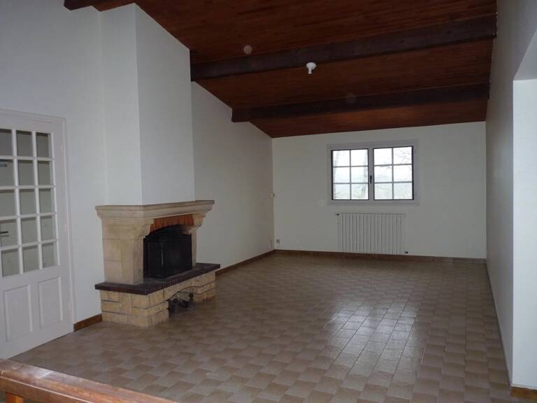 APPARTEMENT T4 à Montoulieu St Bernard — photo 1