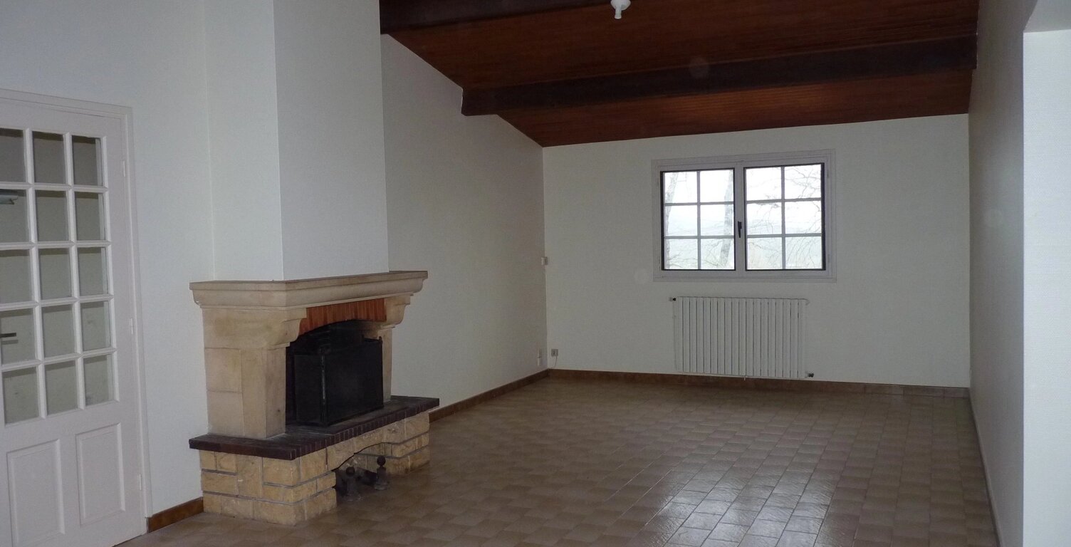 APPARTEMENT T4 à Montoulieu St Bernard — photo 1