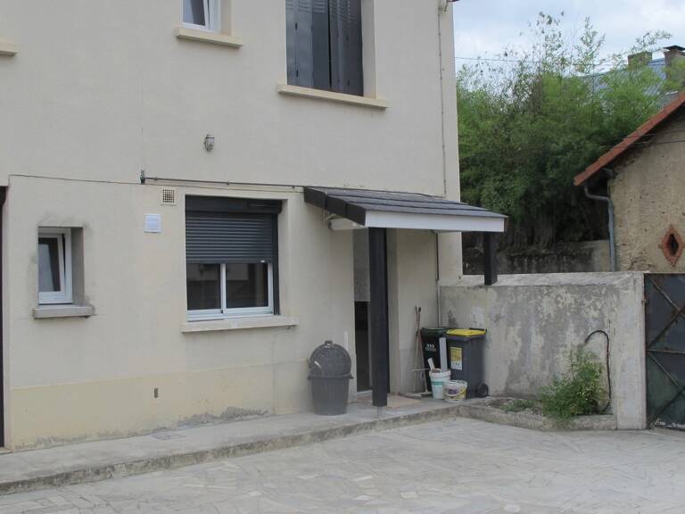 Maison T6 à Tournay avec garage et cour — photo 1