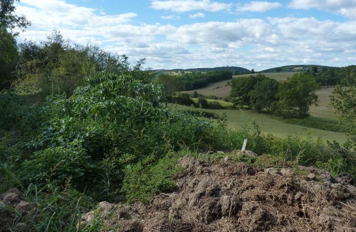 Ensemble bâtiments anciens sur plus de 2 h de terres agricoles — photo 5