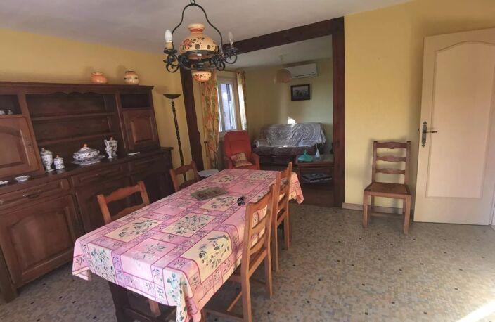 Maison de 102 m² sur son terrain arboré de 3870 m² — photo 3