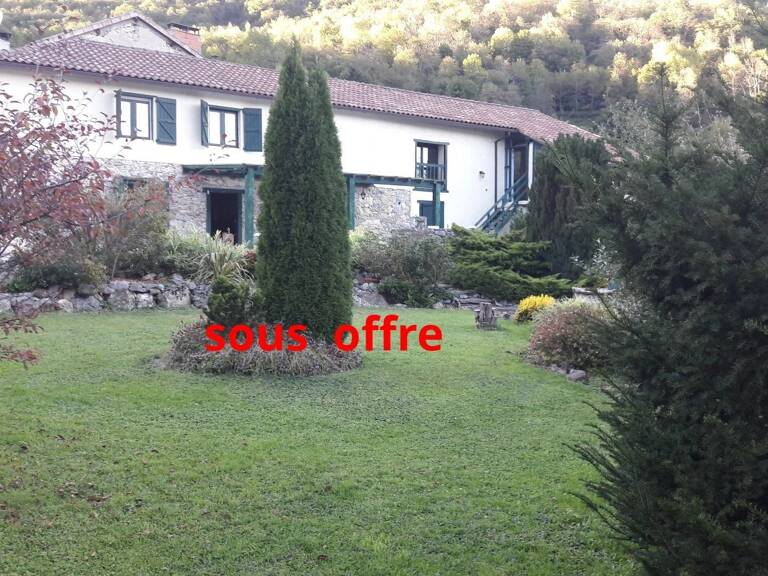 MAISON AVEC GRAND JARDIN — photo 1