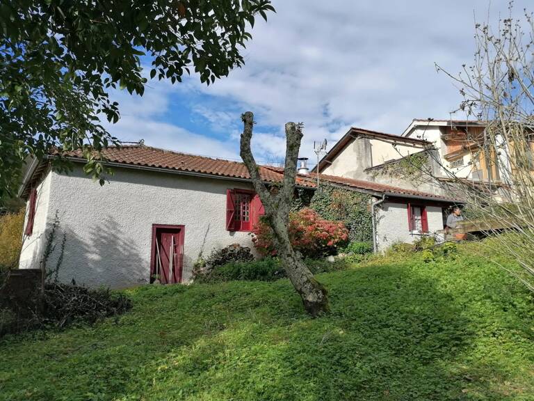 Maison de Village SENGOUAGNET — photo 1