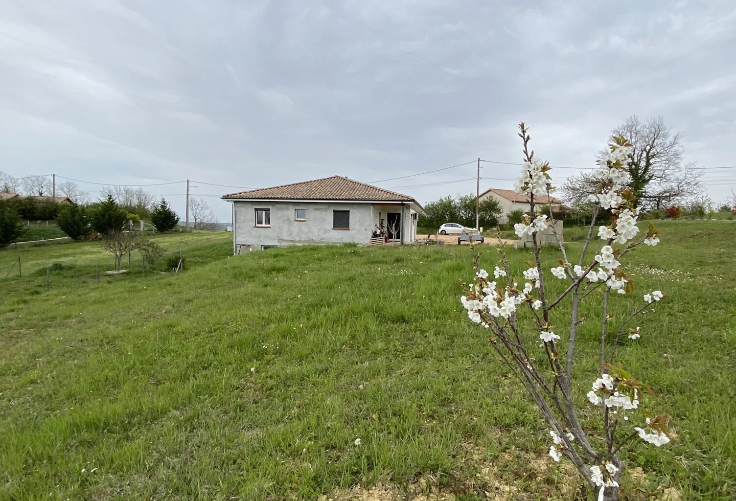 Prox. Aurignac, Jolie Villa T4  sur 2494m² de terrain — photo 1