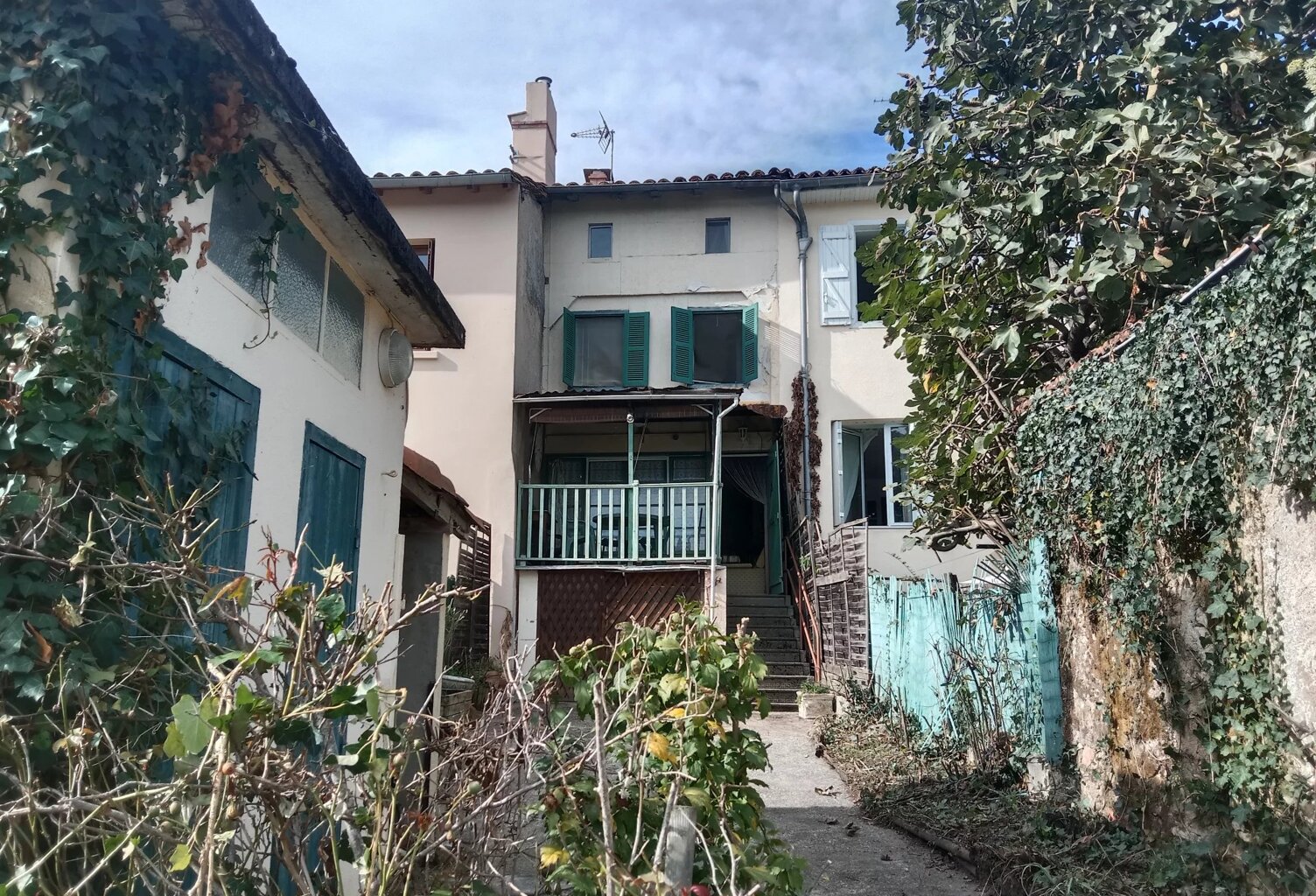 A 10 minutes d'Aurignac, maison de village de 85m² avec jardinet — photo 1