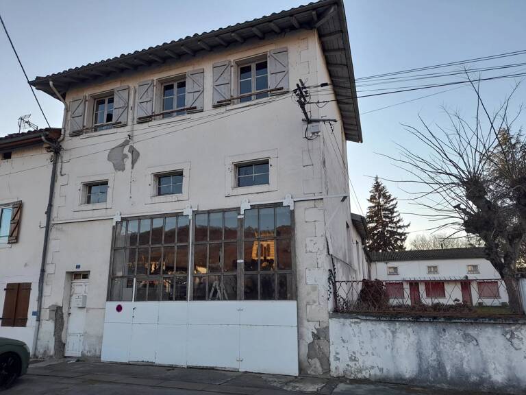 Proche de Boussens, atelier de 76 m² et appartement de 50 m² à rénover — photo 1