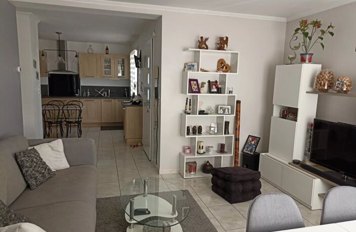 Lavaur, maison de 85 m² avec piscine semi-enterrée — photo 4