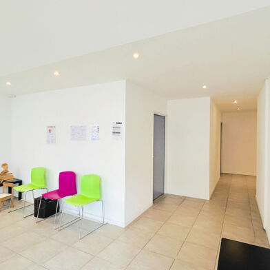 Bureau 4 pièces 1290 €