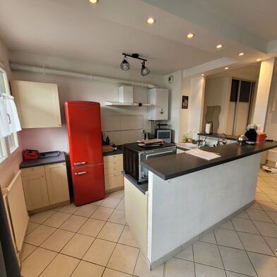 Appartement 3 pièces 120000 €