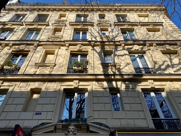 Studio refait a neuf rue custine ! — photo 1
