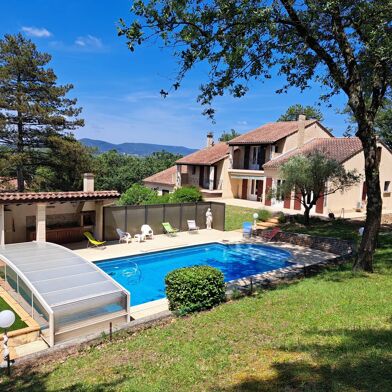 Maison 11 pièces 647000 €