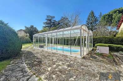 Maison  548500 €