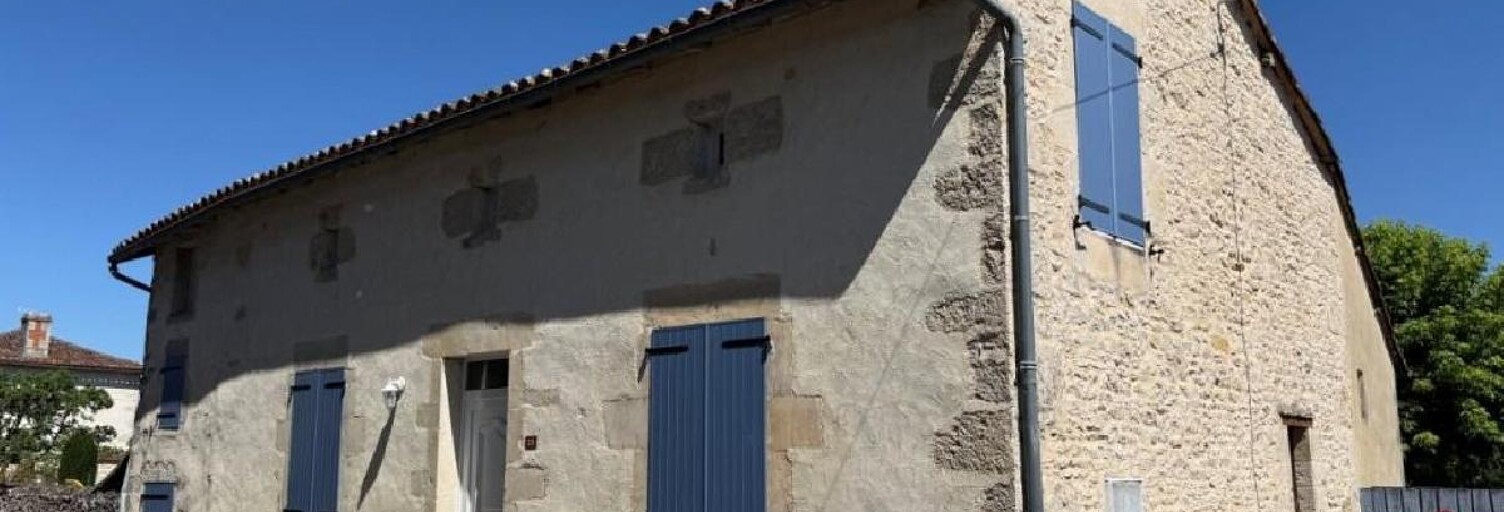 Maison 6 Pièces 105 m² à vendre à Nanteuil-en-Vallée (16700)