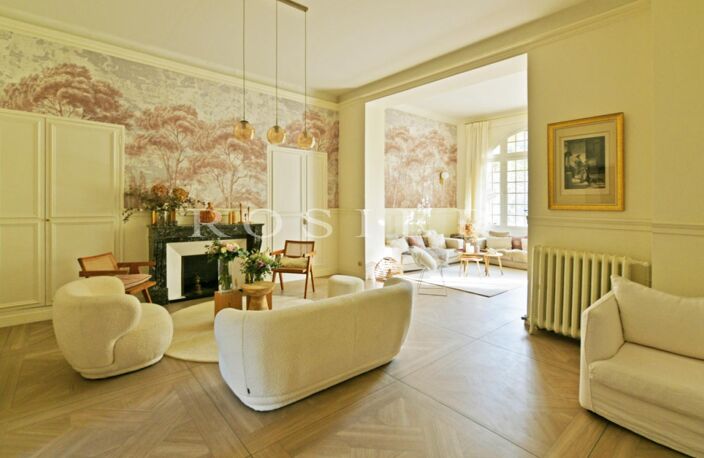 Maison de Maître sur parc avec piscine au cœur d'Apt — photo 3