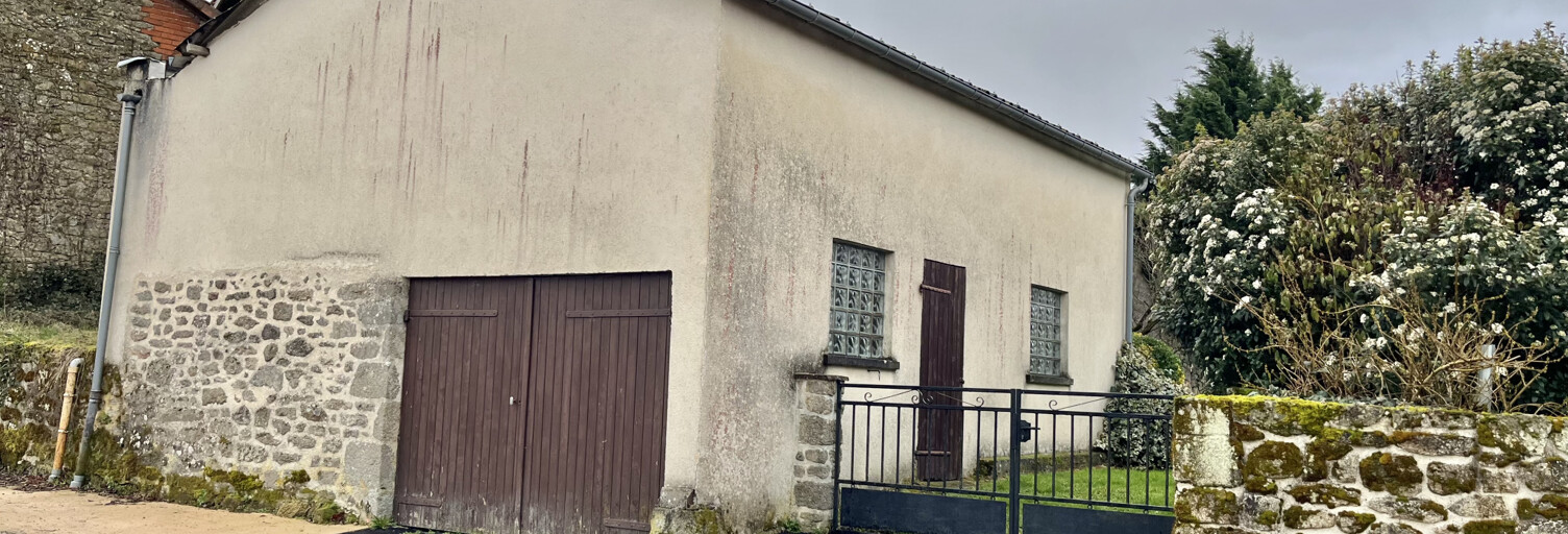 Terrain  1093 m² à vendre à Saint-Gence (87510)