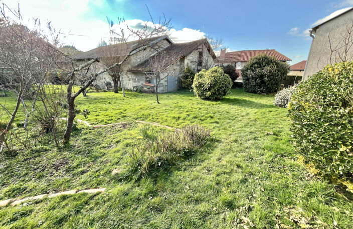 SAINT-GENCE - TERRAIN PLAT + DEPENDANCES — photo 2