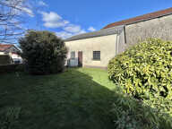 SAINT-GENCE - TERRAIN PLAT + DEPENDANCES — photo 4
