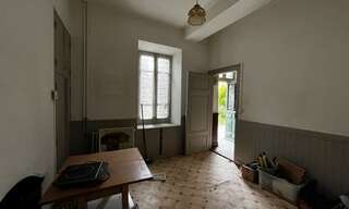 Maison 12 Pièces 230 m² à vendre à Tarascon-sur-Ariège (09400)