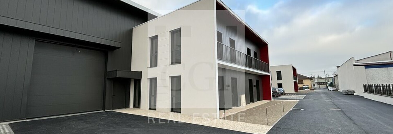 Commerce  389 m² à louer à Décines-Charpieu (69150)