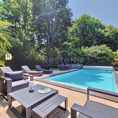 Maison 8 pièces 1140000 €